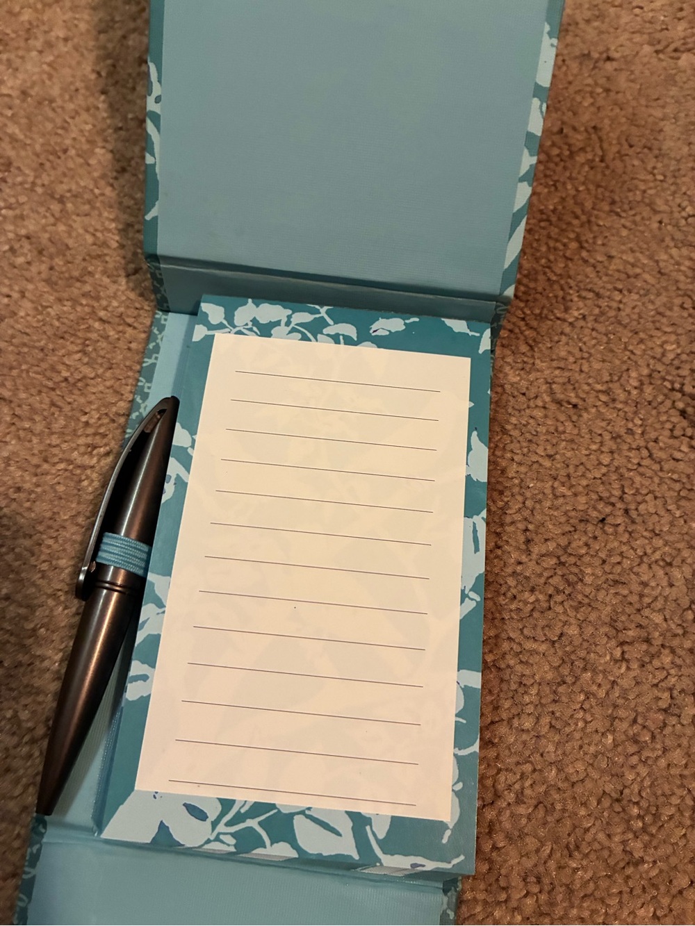 Mini Notepad with Bird Motif and Pen 💙💙💙